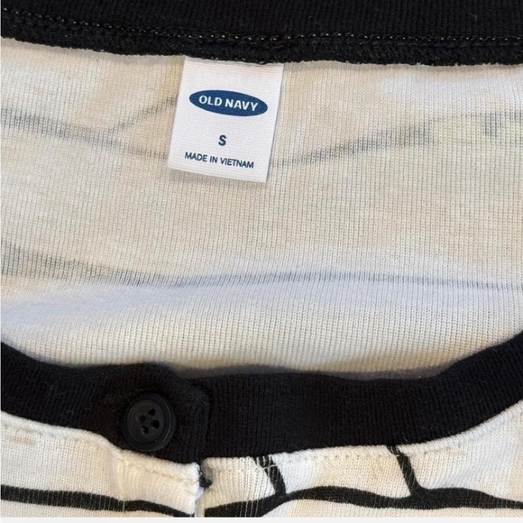 Striped Mummy Halloween Pajama Onesie - Picture 4 of 7